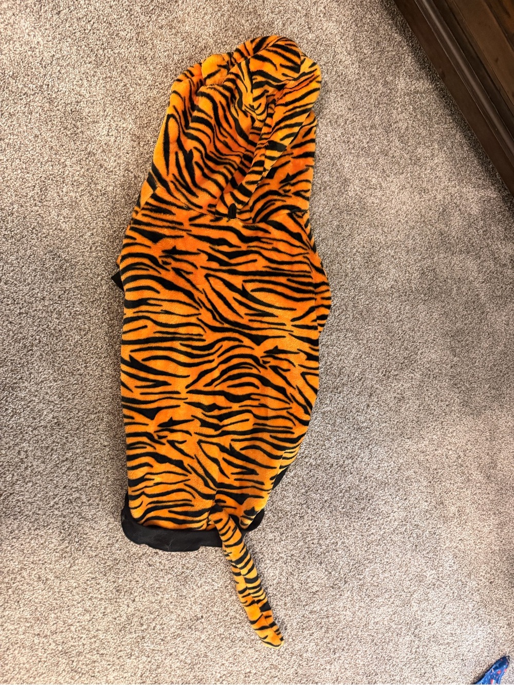 Tiger Print Orange Hooded dog costume (Halloween costume for Tigger) LARGE